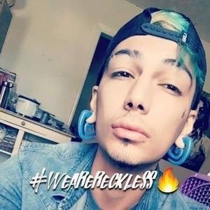 Meet your Posher, Tj